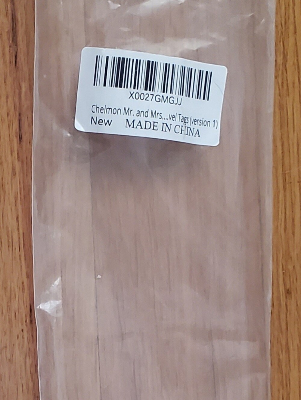 Mr & Mrs Luggage Tags - Picture 3 of 3